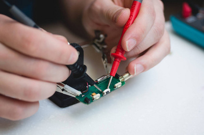 探秘攝圖新視界 毒刺電子產品素材庫，賦能維修安裝視覺呈現